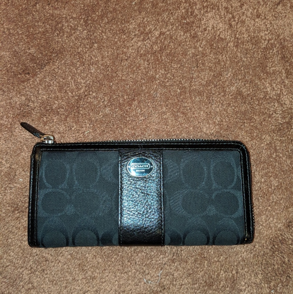 Coach wallet
